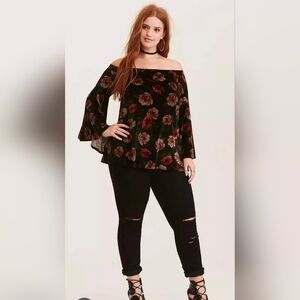 Torrid Black Floral Off-Shoulder Top